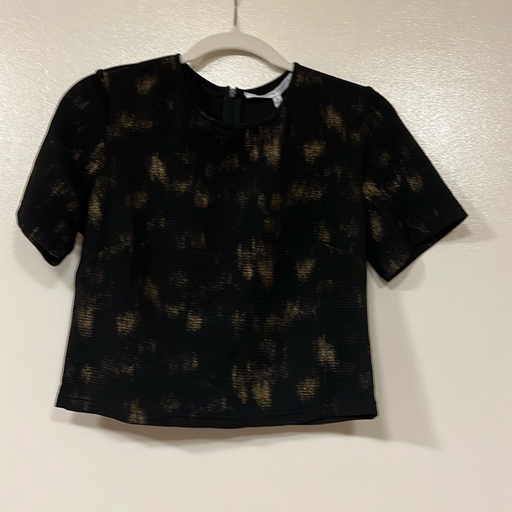 Black and Gold short sleeve shirt